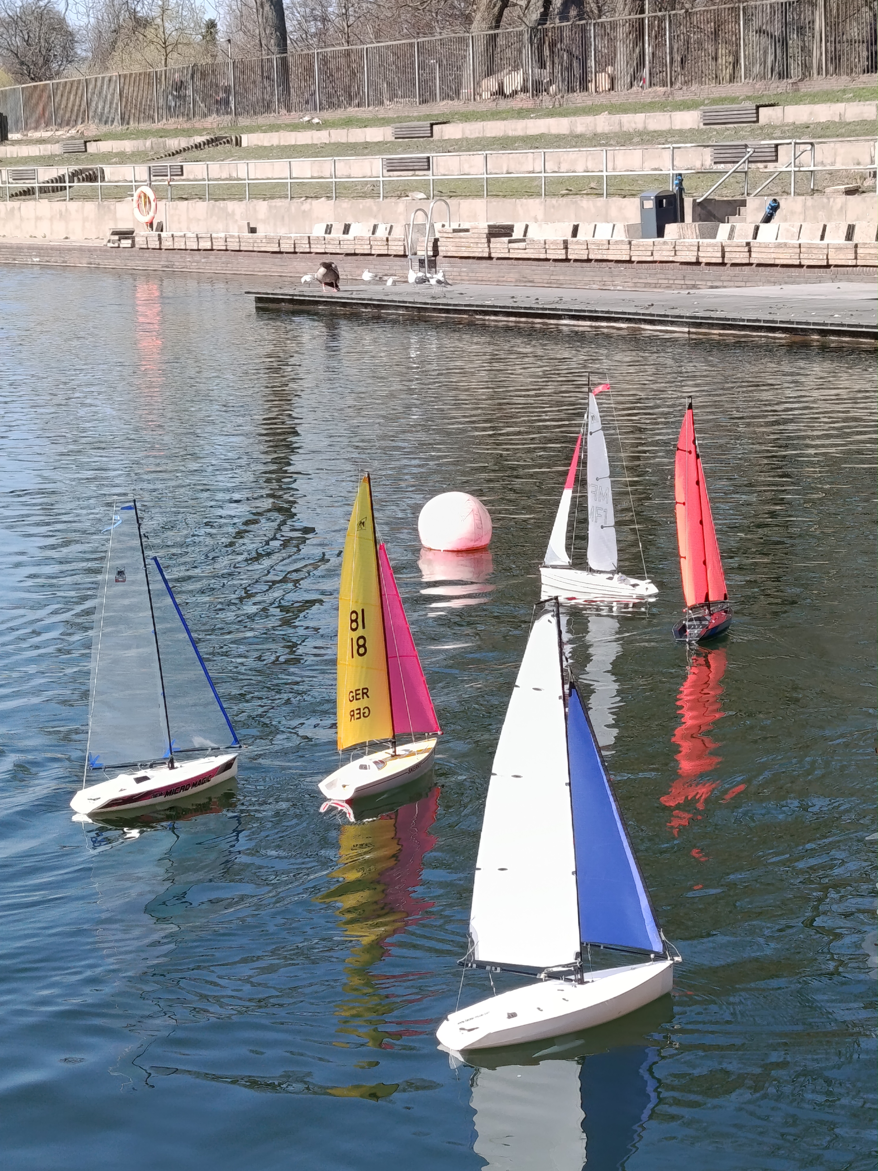 Dad war's. Bis am Wasser.